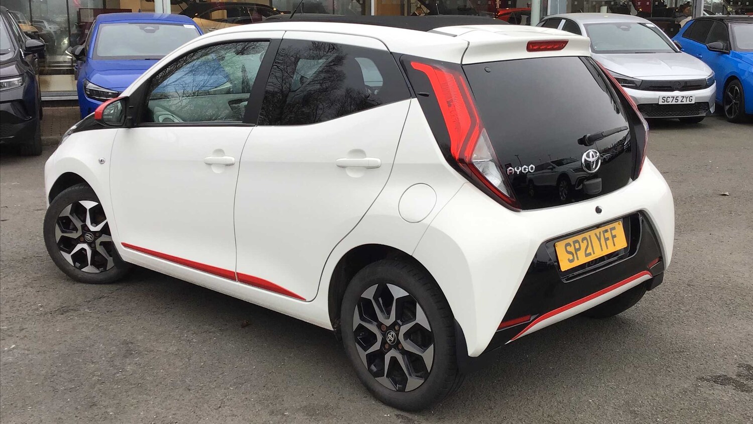 Used Toyota AYGO for sale - 77857110: Photo 2