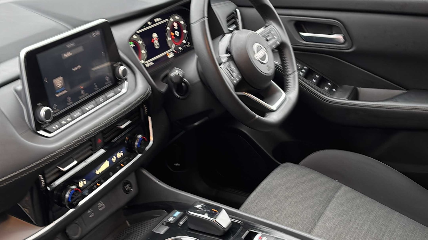 Used Nissan X-Trail for sale - 77862063: Photo 13