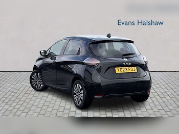 Used Renault Zoe 2023 for sale - 77899258: Photo
