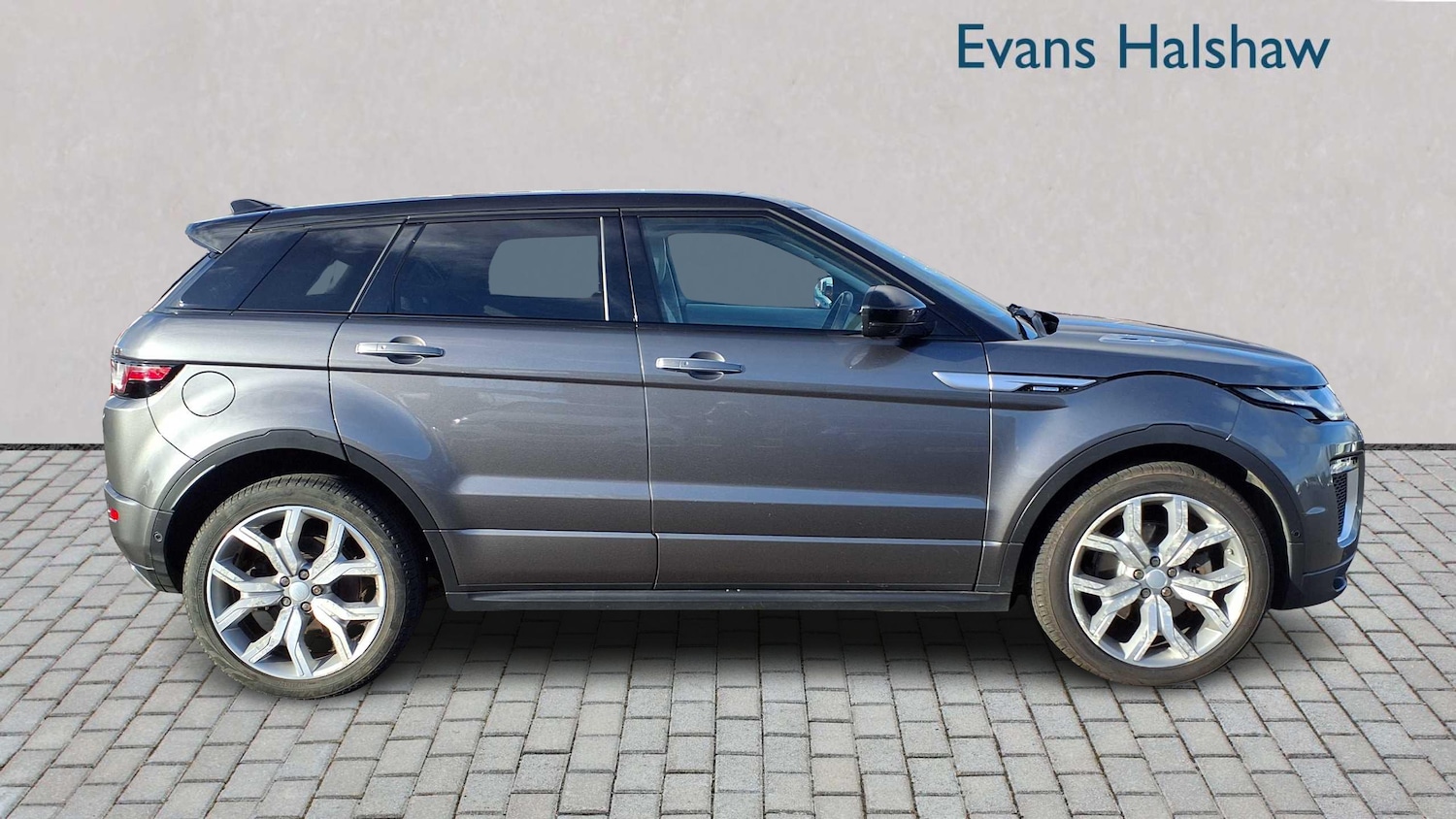 Used Land Rover Range Rover Evoque 2016 for sale - 77996008: Photo 5