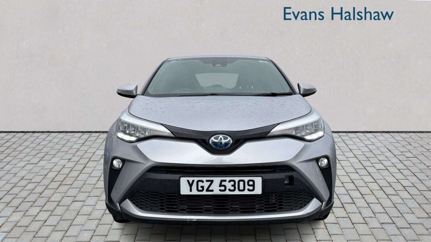 Used Toyota C-HR 2023 for sale - 78010040: Photo 3