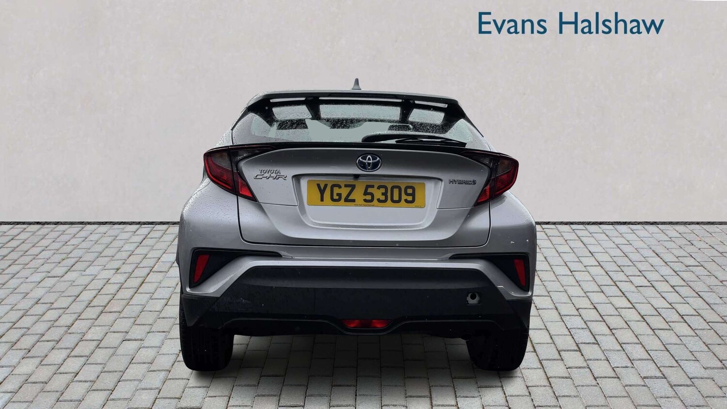 Used Toyota C-HR 2023 for sale - 78010040: Photo 4