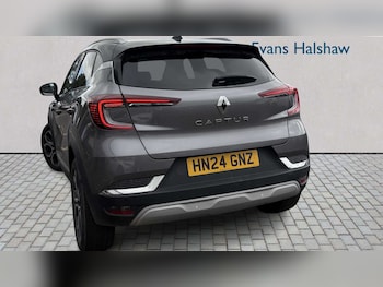 Used Renault Captur 2024 for sale - 79014915: Photo