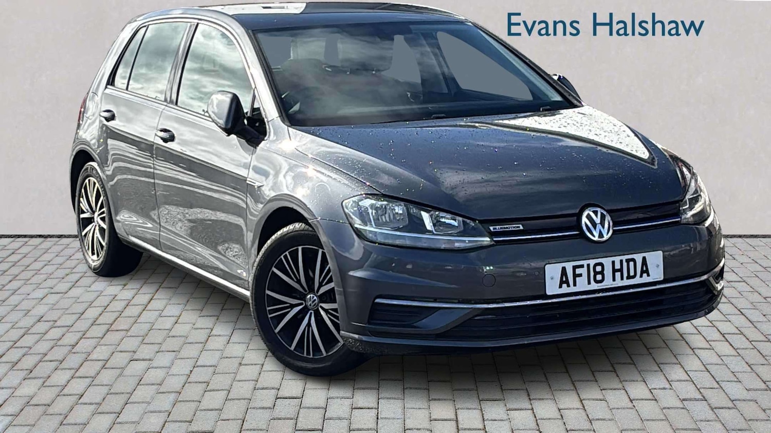 Used Volkswagen Golf 2018 for sale - 78129641: Photo 1