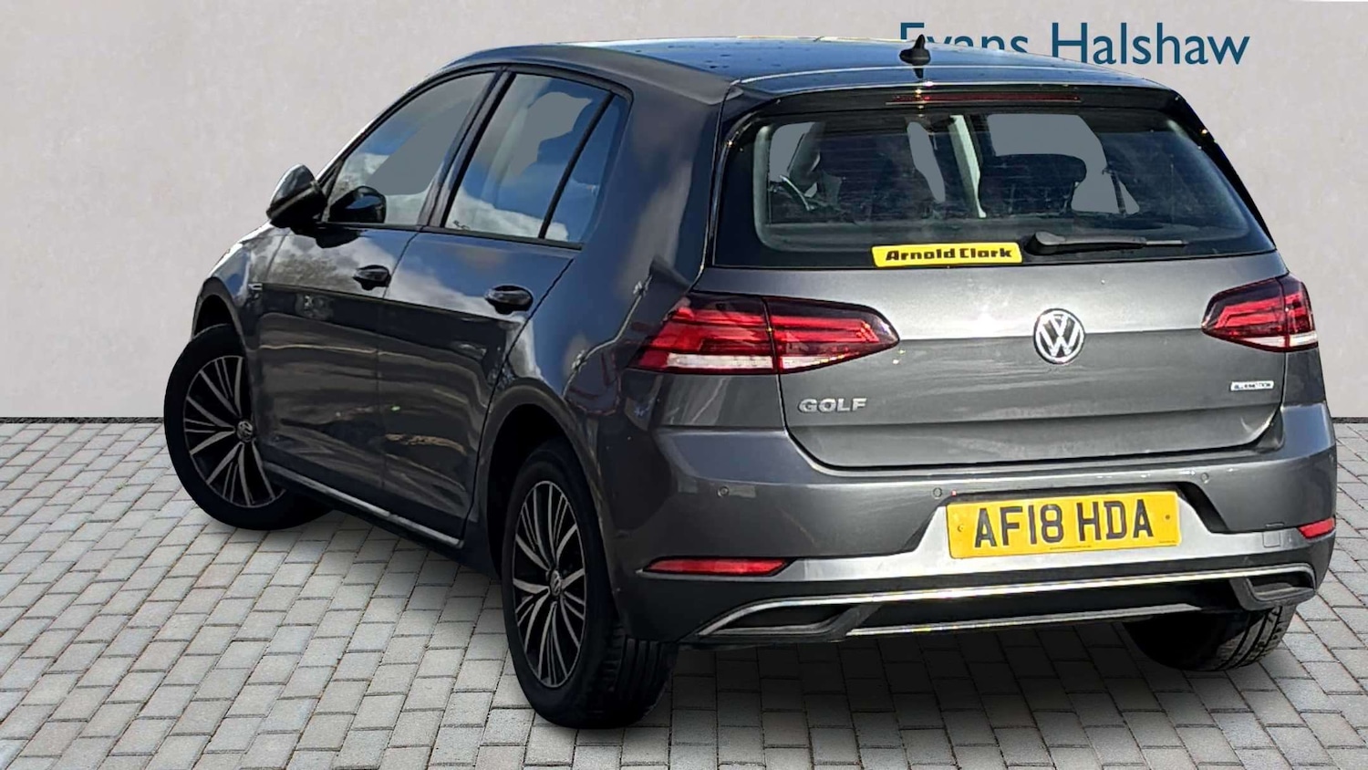 Used Volkswagen Golf 2018 for sale - 78129641: Photo 3