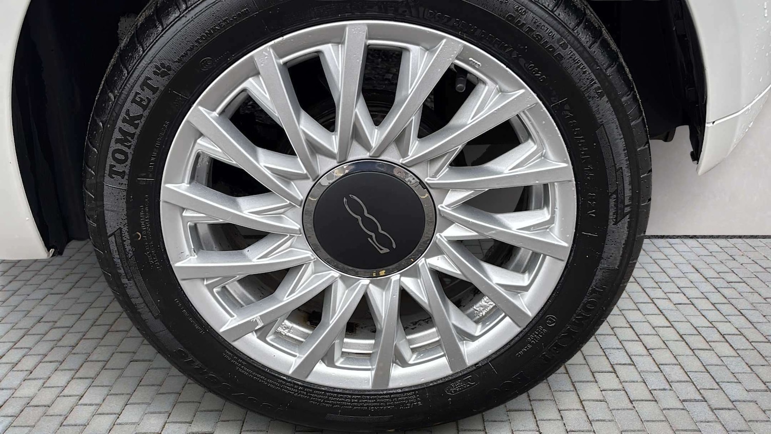 Used Fiat 500 2016 for sale - 78089883: Photo 6