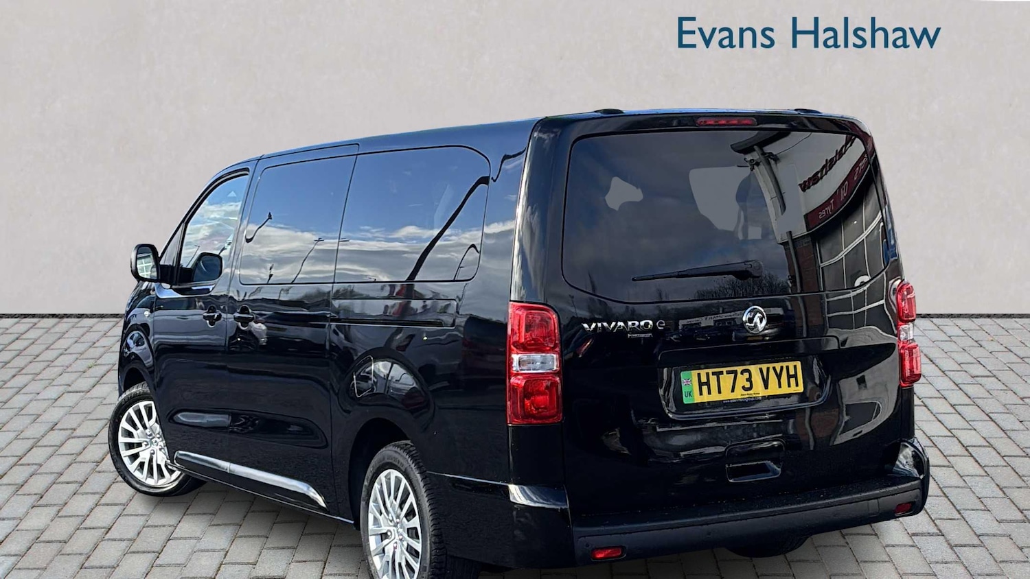 Used Vauxhall Vivaro Life for sale - 77857530: Photo 2