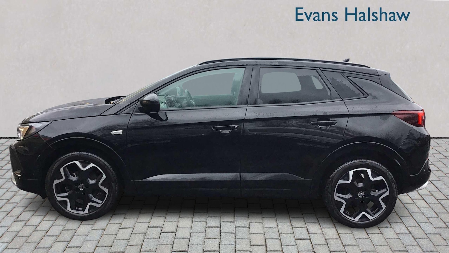 Used Vauxhall Grandland for sale - 77861528: Photo 3