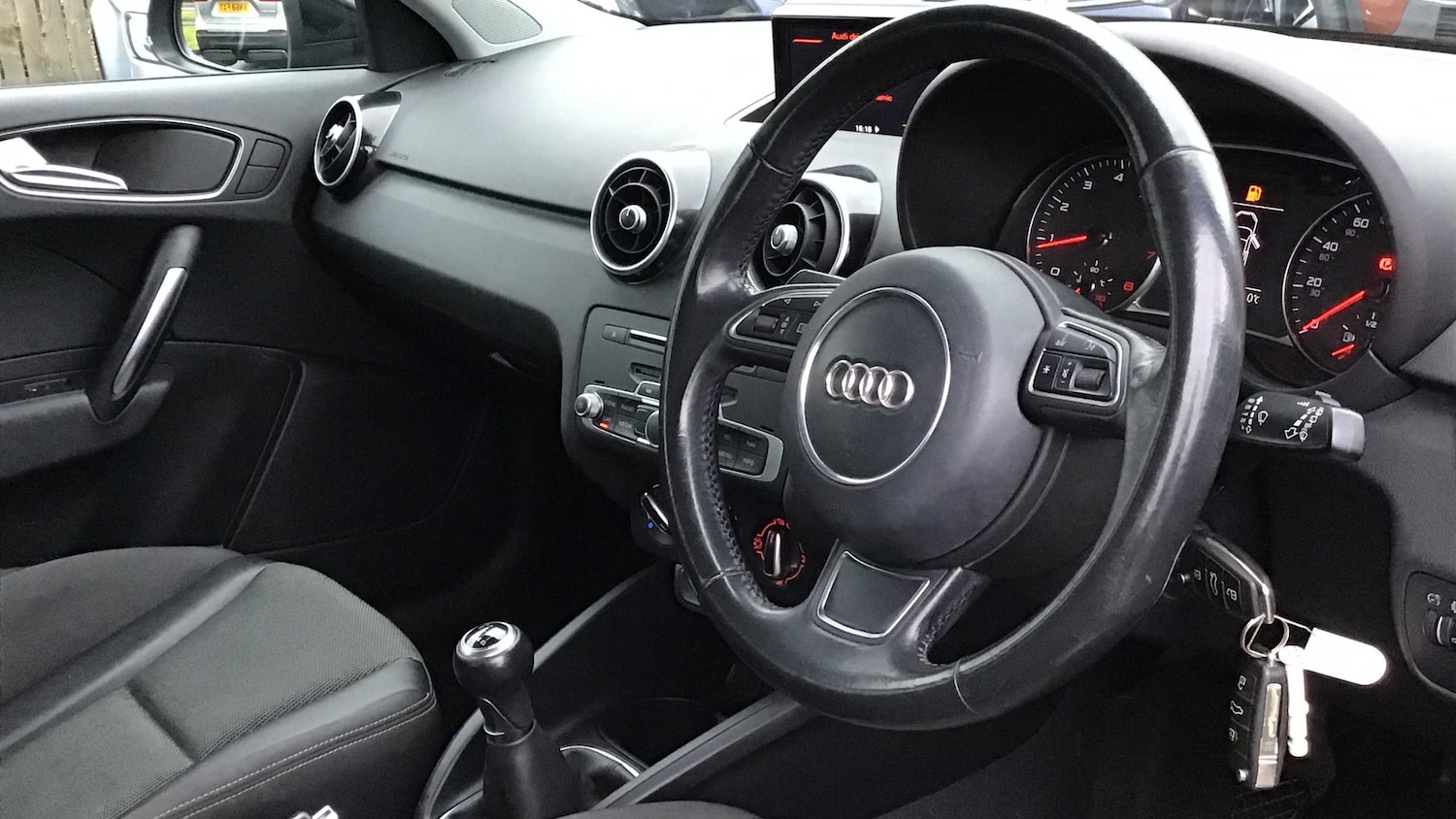 Used Audi A1 2017 for sale - 77856597: Photo 8