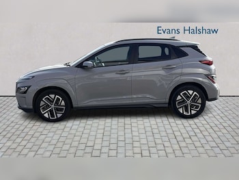 Used Hyundai KONA 2023 for sale - 78010250: Photo