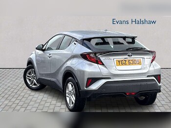 Used Toyota C-HR 2023 for sale - 78129727: Photo