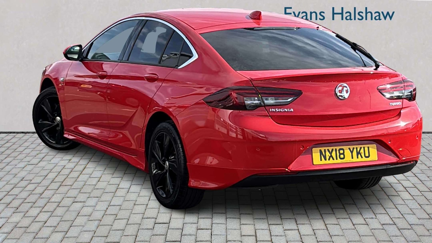 Used Vauxhall Insignia for sale - 77860927: Photo 2