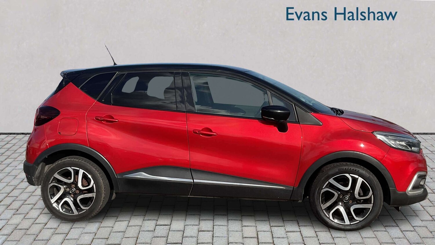 Used Renault Captur 2018 for sale - 77961100: Photo 4