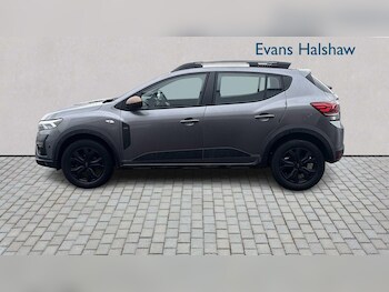Used Dacia Sandero Stepway 2024 for sale - 77857103: Photo