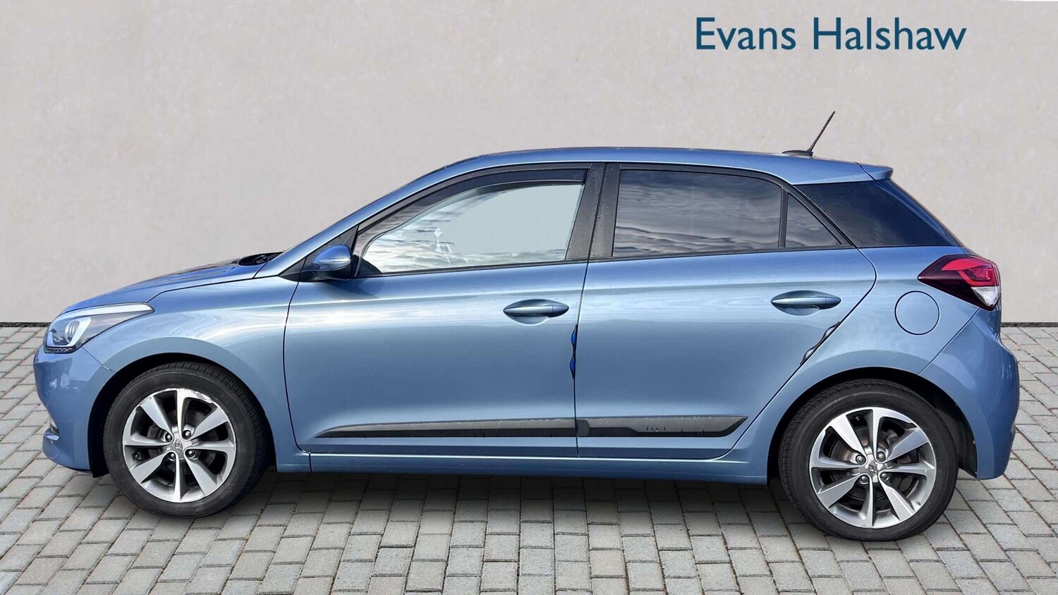 Used Hyundai i20 2018 for sale - 77979496: Photo 5