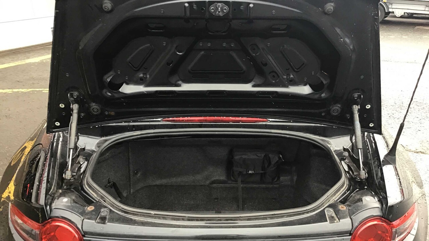 Used Mazda MX-5 for sale - 77861455: Photo 8