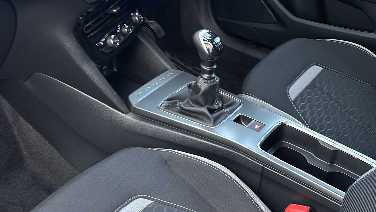 Used Vauxhall Mokka 2025 for sale - 77859465: Photo 13