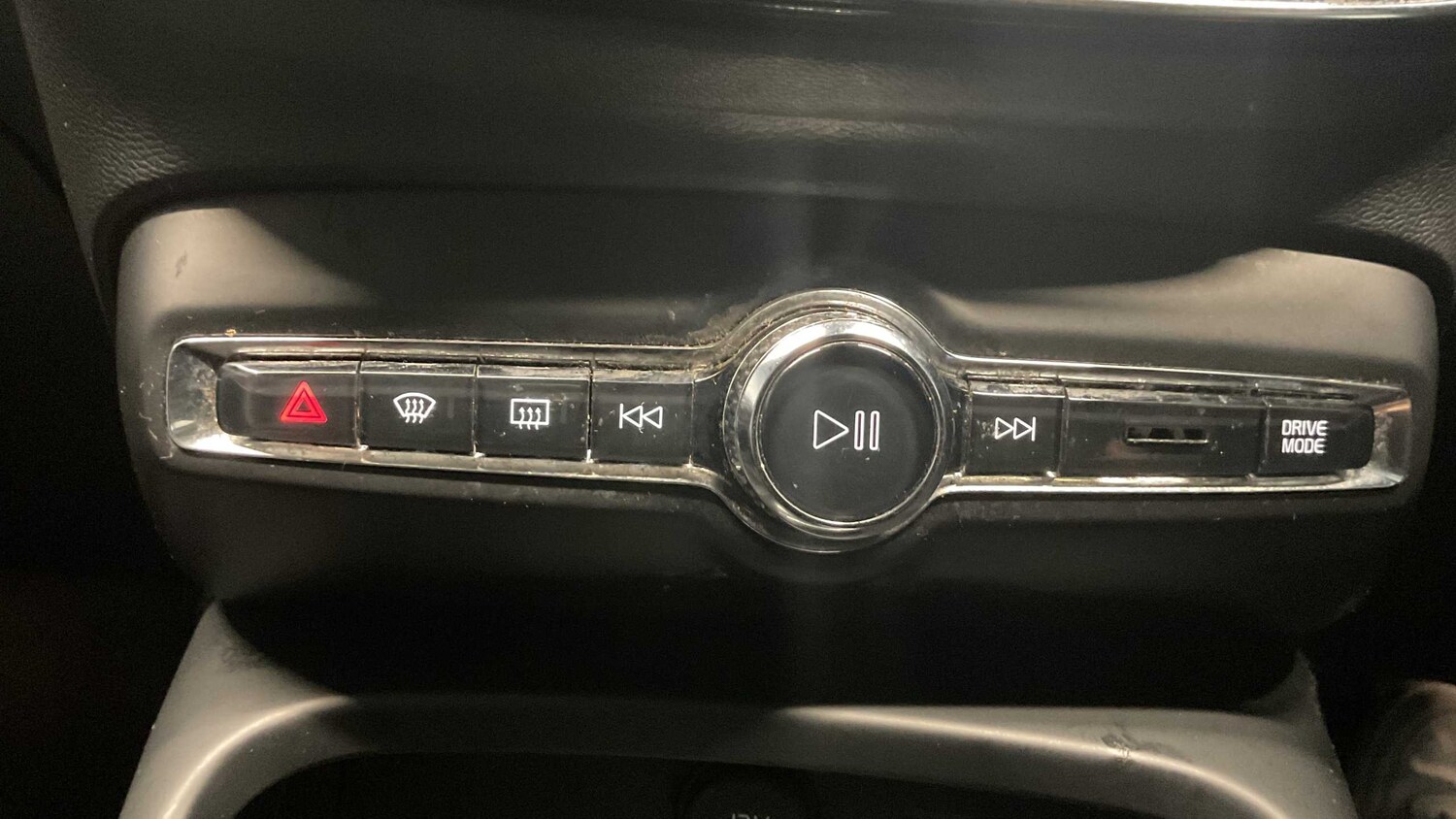 Used Volvo XC40 2022 for sale - 77996234: Photo 21