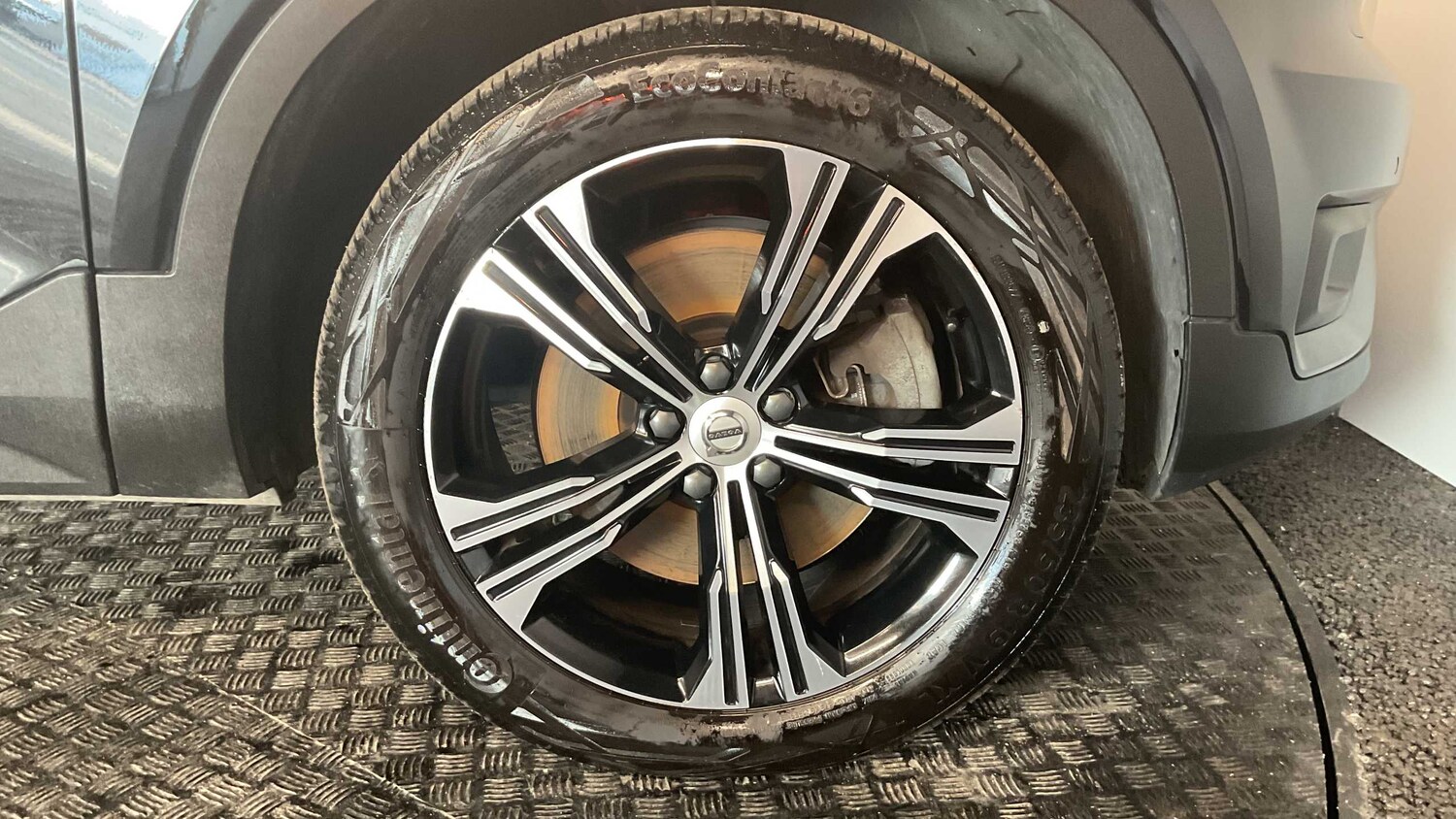 Used Volvo XC40 2022 for sale - 77996234: Photo 9