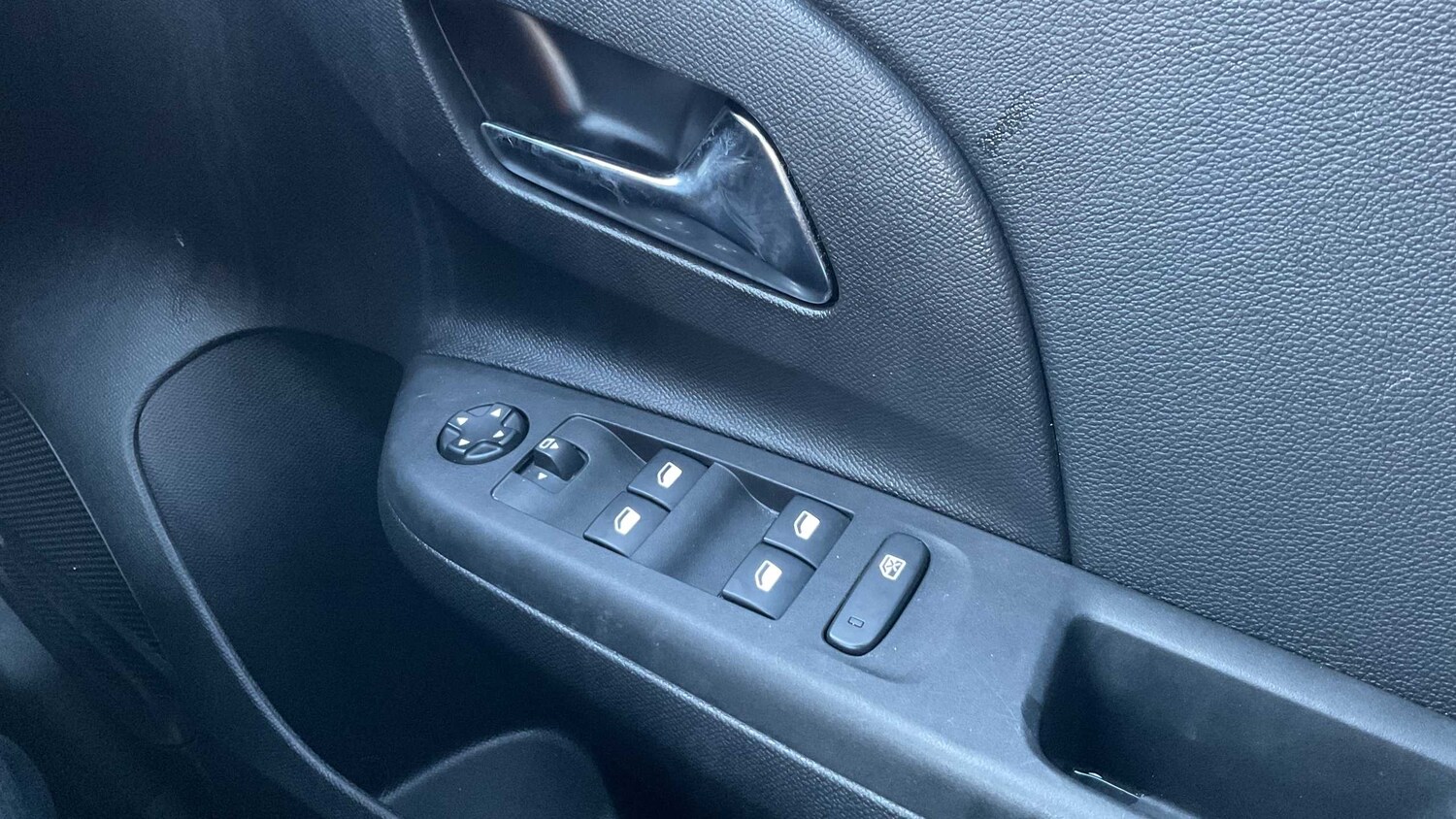 Used Vauxhall Corsa 2023 for sale - 77859711: Photo 15