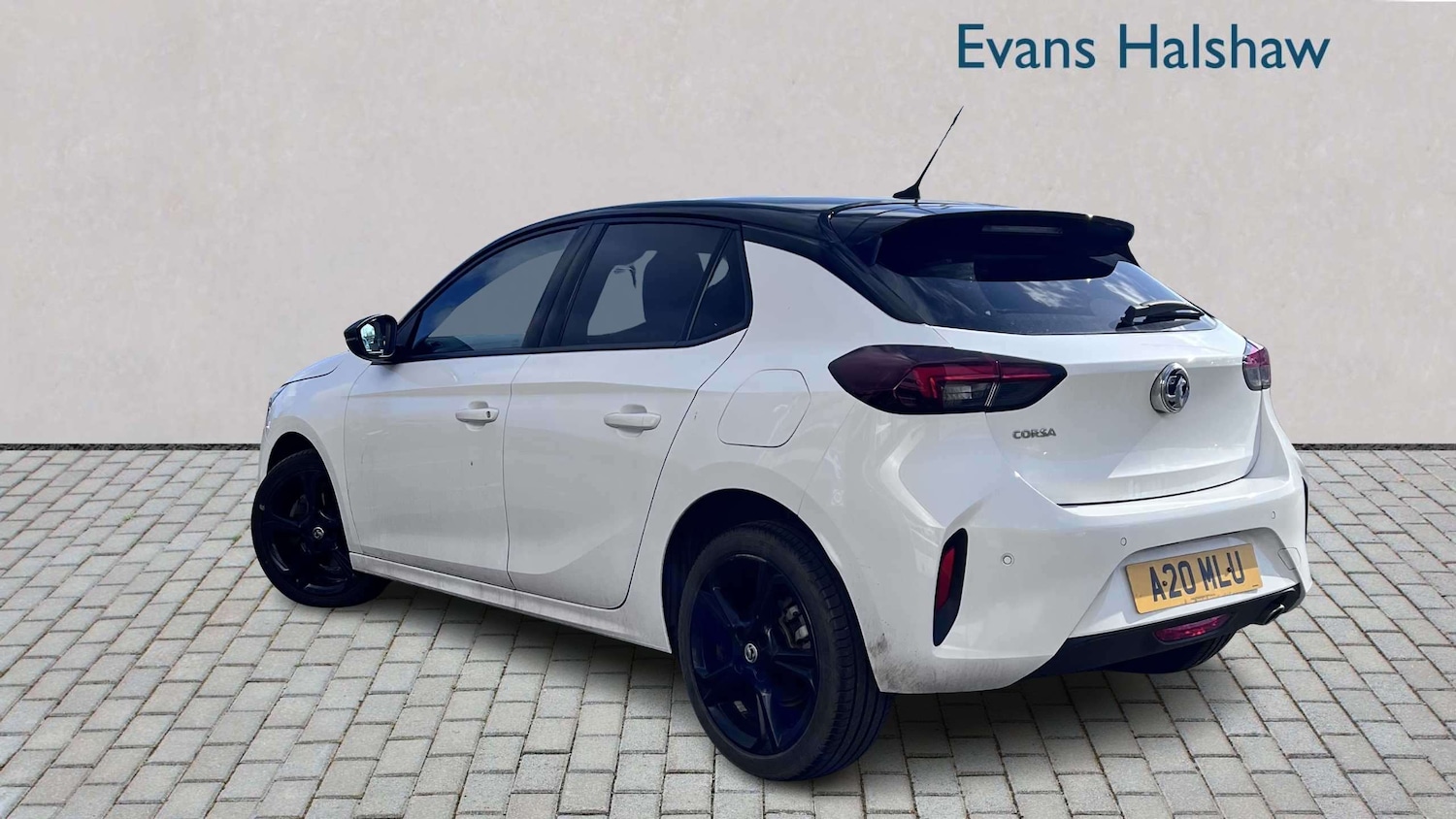 Used Vauxhall Corsa for sale - 77861080: Photo 2