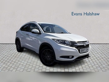 Used Honda HR-V 2017 for sale - 79523827: Photo