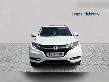 Used Honda HR-V 2017 for sale - 79523827: Photo