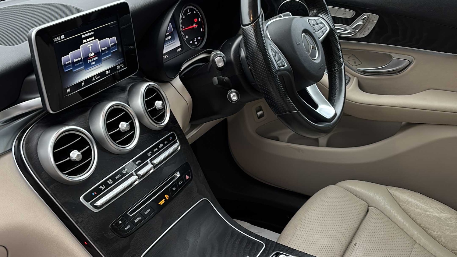 Used Mercedes-Benz GLC for sale - 77862149: Photo 13