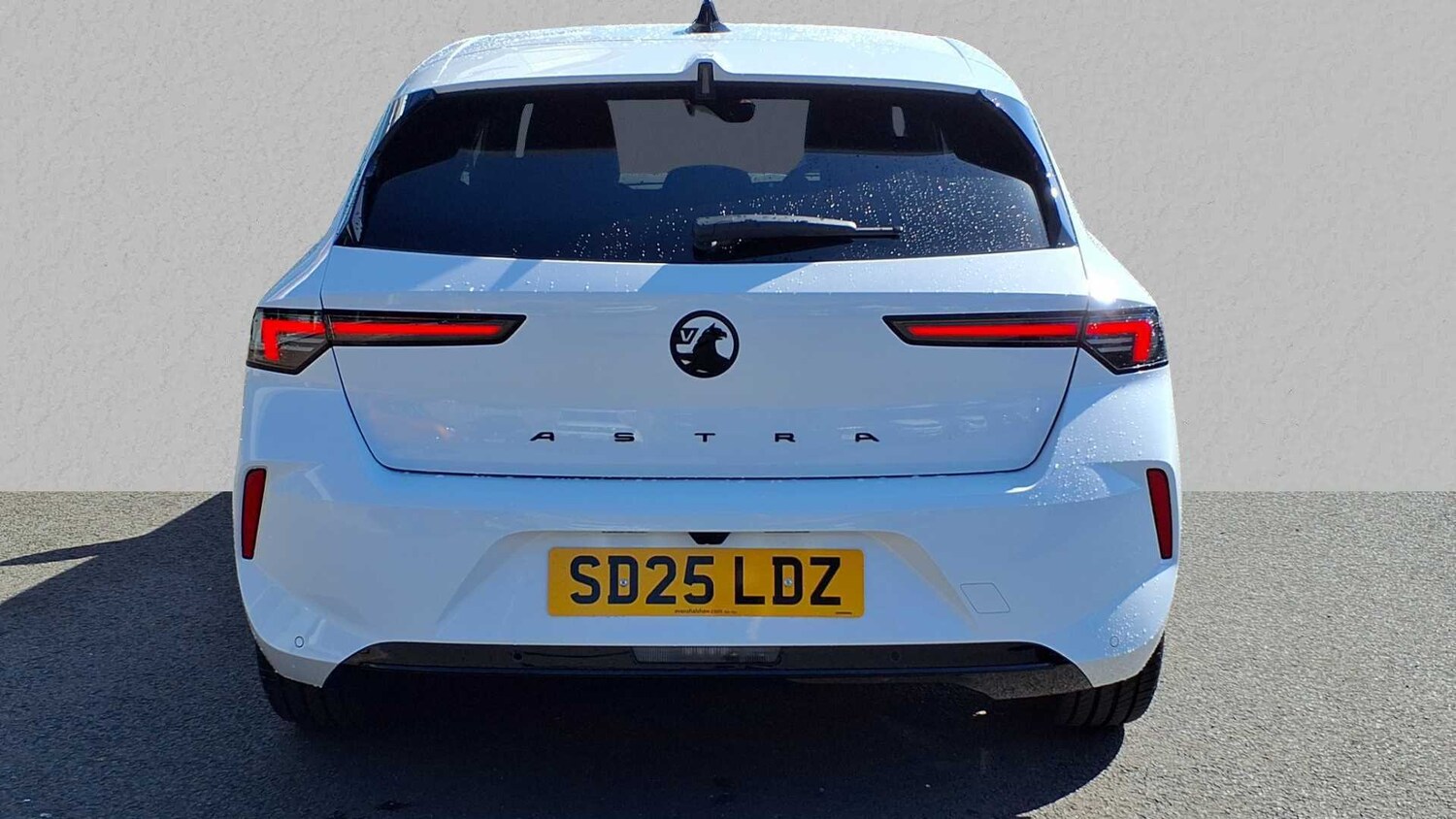 Used Vauxhall Astra for sale - 77861654: Photo 6