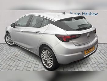 Used Vauxhall Astra 2018 for sale - 79541763: Photo