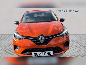 Used Renault Clio 2023 for sale - 79523740: Photo