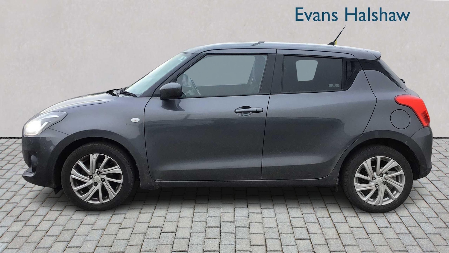 Used Suzuki Swift for sale - 77860270: Photo 4