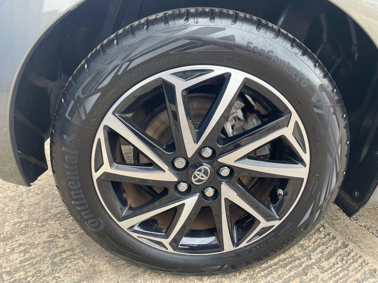 Used Toyota Yaris 2021 for sale - 77784073: Photo 10