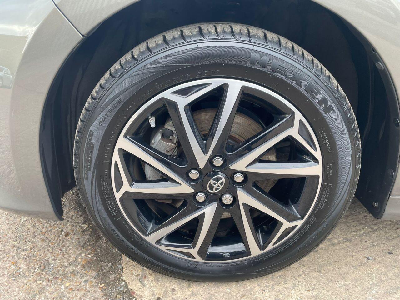 Used Toyota Yaris 2021 for sale - 77784073: Photo 13