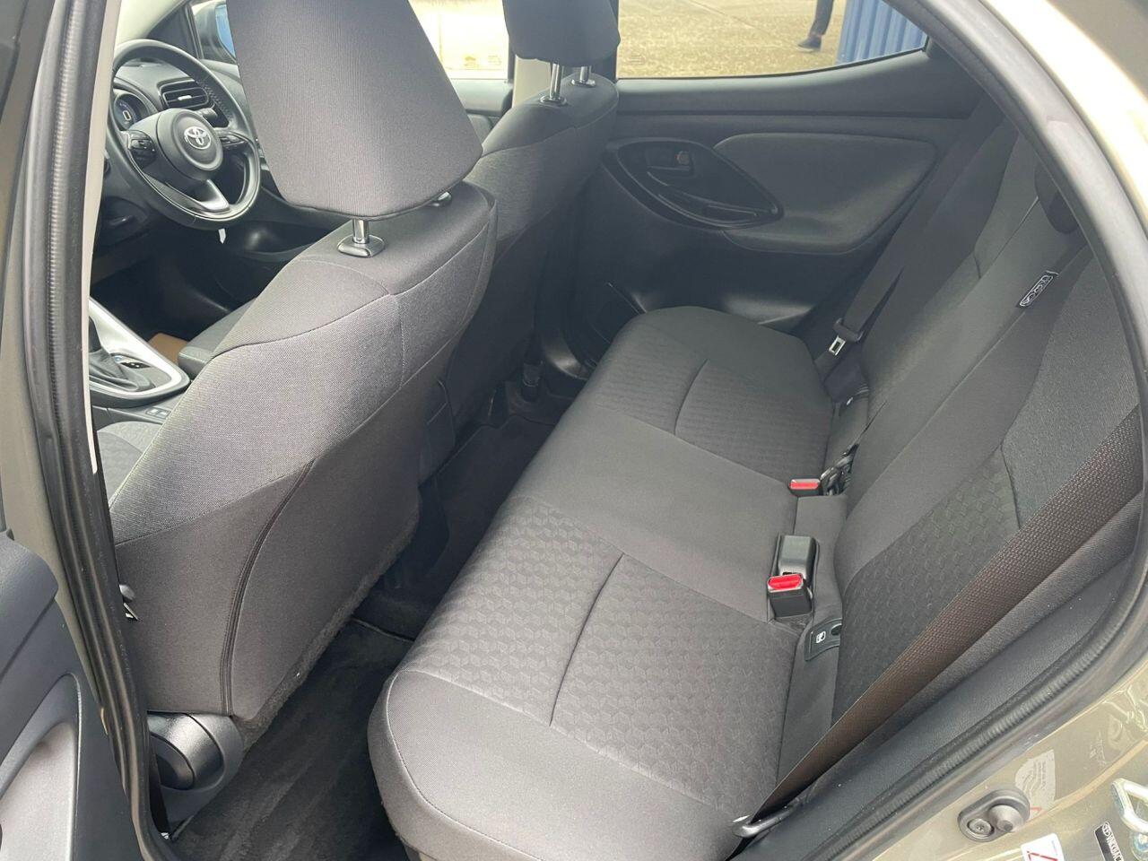 Used Toyota Yaris 2021 for sale - 77784073: Photo 23