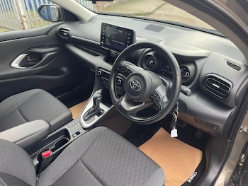 Used Toyota Yaris 2021 for sale - 77784073: Photo