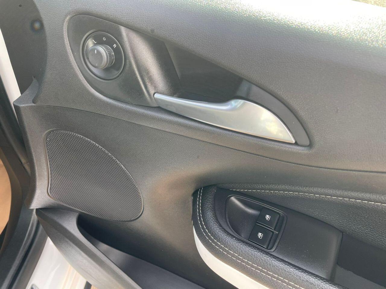 Used Vauxhall ADAM 2017 for sale - 77783917: Photo 16