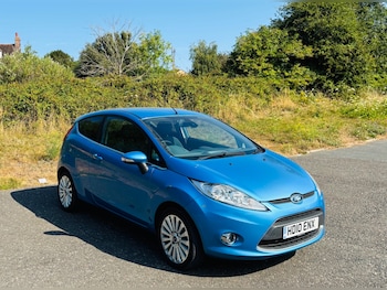 Used Ford Fiesta 2010 for sale - 79320229: Photo