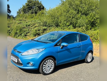 Used Ford Fiesta 2010 for sale - 79320229: Photo