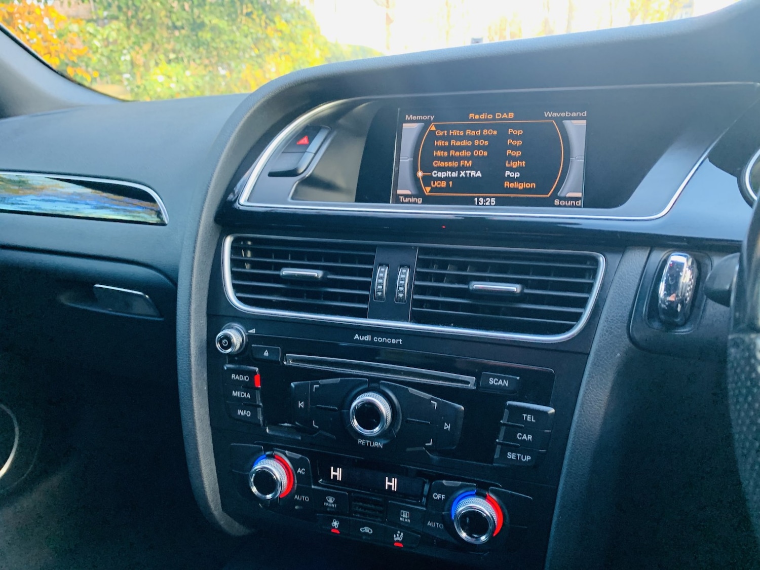 Used Audi A4 2014 for sale - 76439986: Photo 13