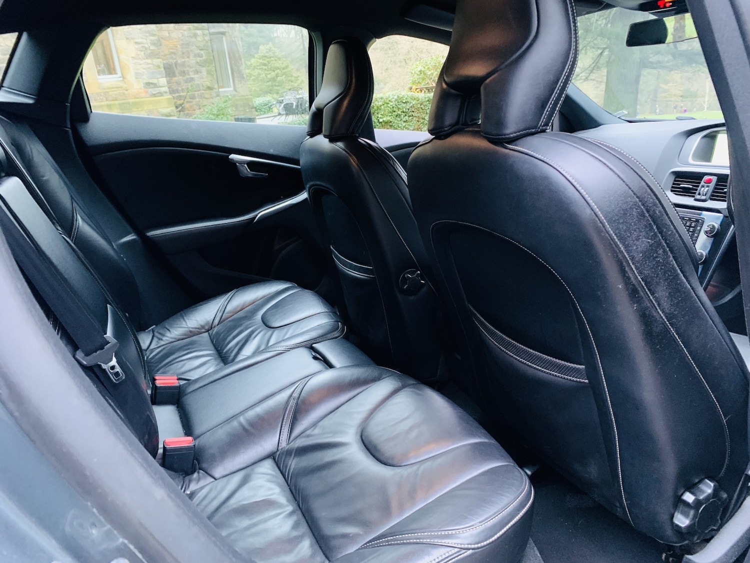 Used Volvo V40 2015 for sale - 77400034: Photo 10