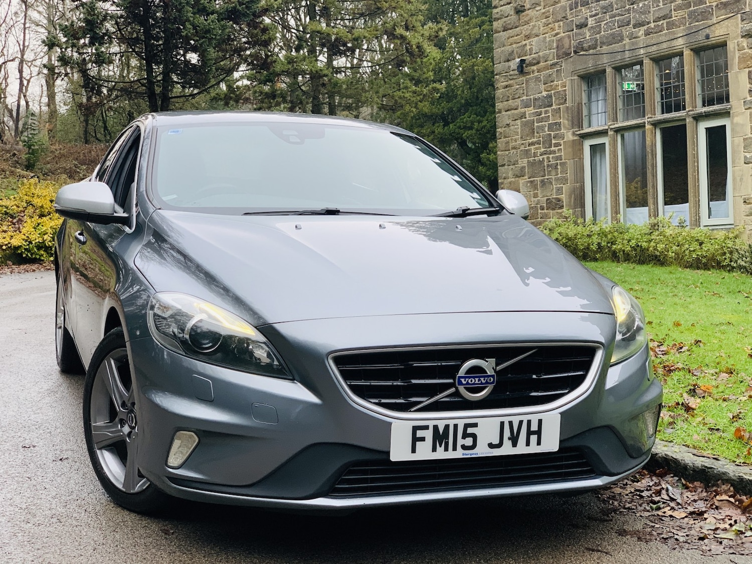 Used Volvo V40 2015 for sale - 77400034: Photo 2