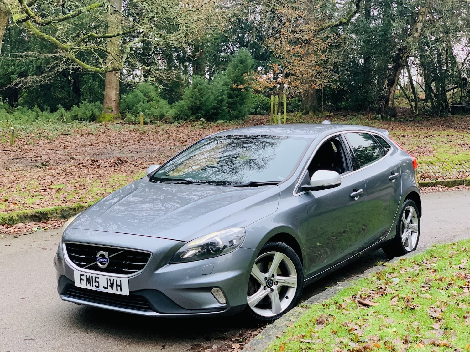 Used Volvo V40 2015 for sale - 77400034: Photo 8