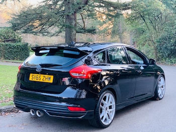 Used Ford Focus 2015 for sale - 77103510: Photo