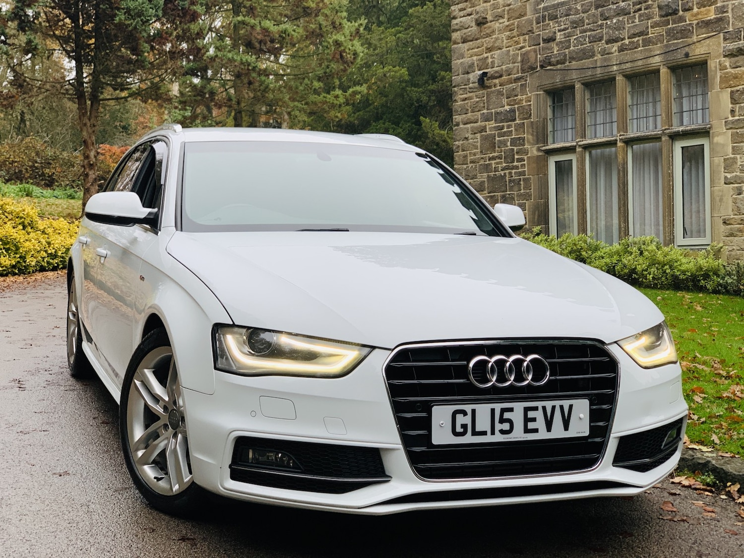 Used Audi A4 Avant 2015 for sale - 76517758: Photo 2