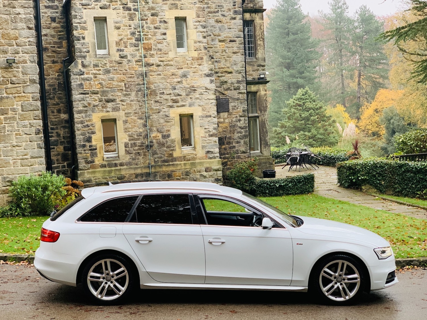 Used Audi A4 Avant 2015 for sale - 76517758: Photo 3