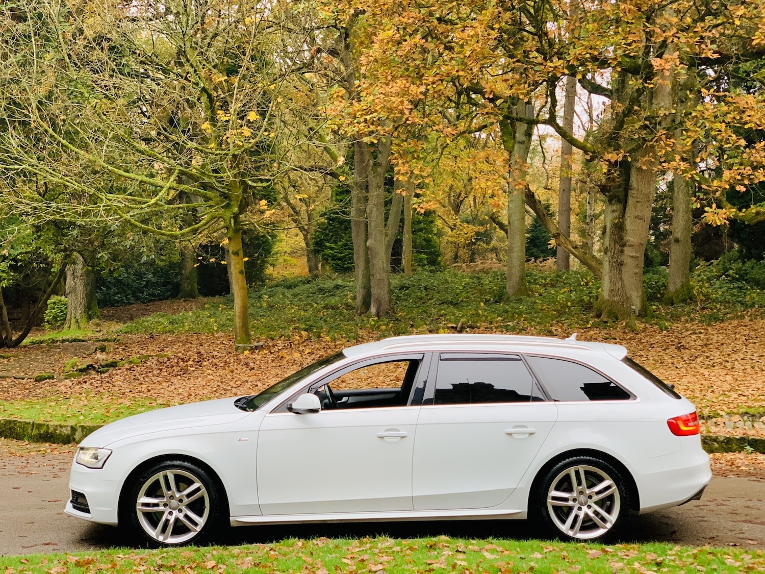 Used Audi A4 Avant 2015 for sale - 76517758: Photo 7