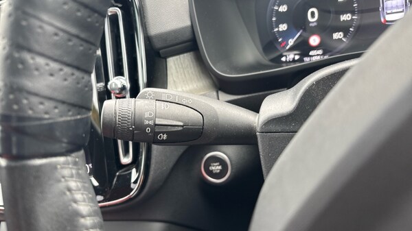 Used Volvo XC40 2020 for sale - 76067059: Photo 27