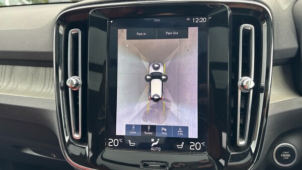 Used Volvo XC40 2020 for sale - 76067059: Photo 28