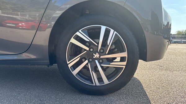 Used Peugeot 208 2021 for sale - 75992892: Photo 19
